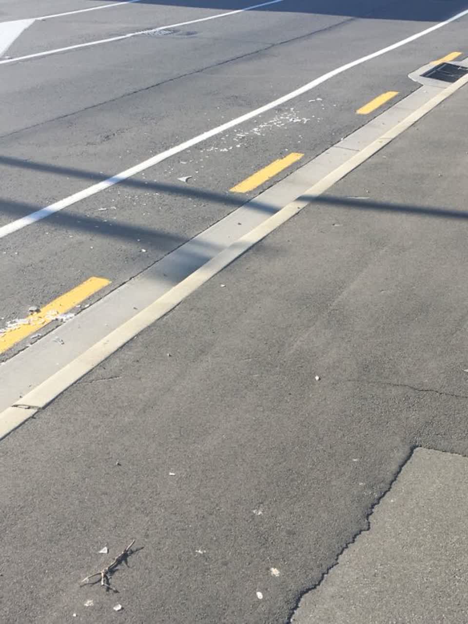 The photograph attached to this roading/streets report