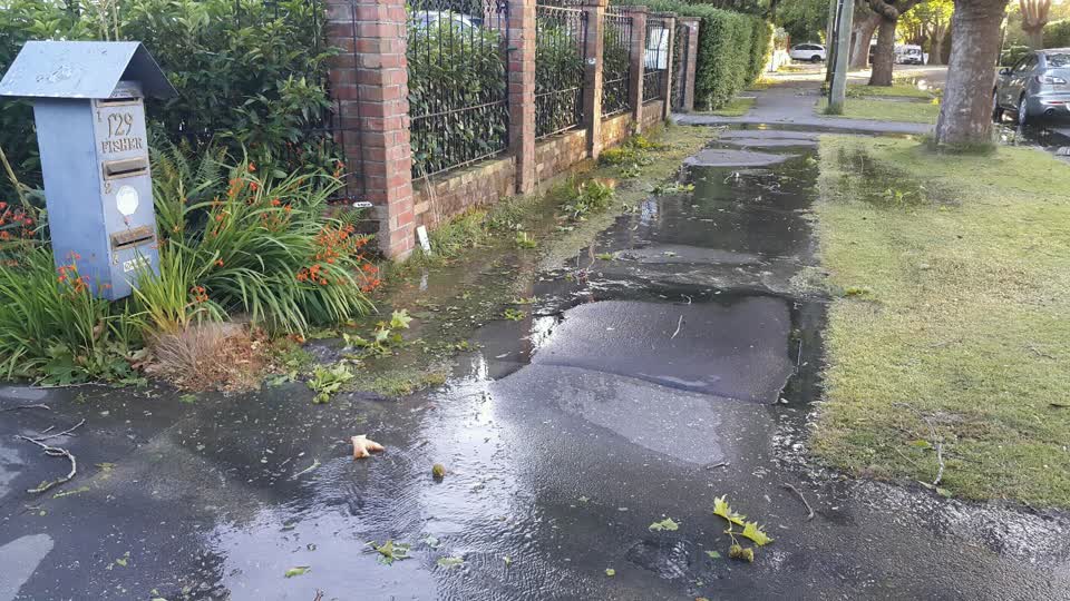 The photograph attached to this water supply report