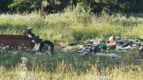 Rubbish/Recycling, a report photo
