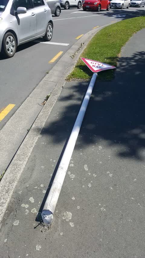 Roading/Streets, a report photo