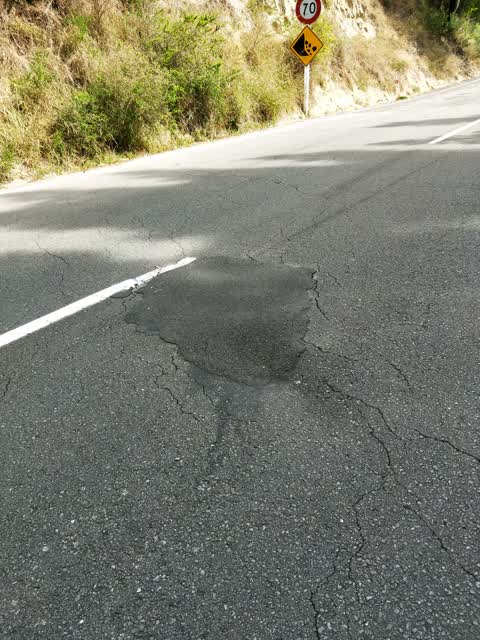 Roading/Streets, a report photo