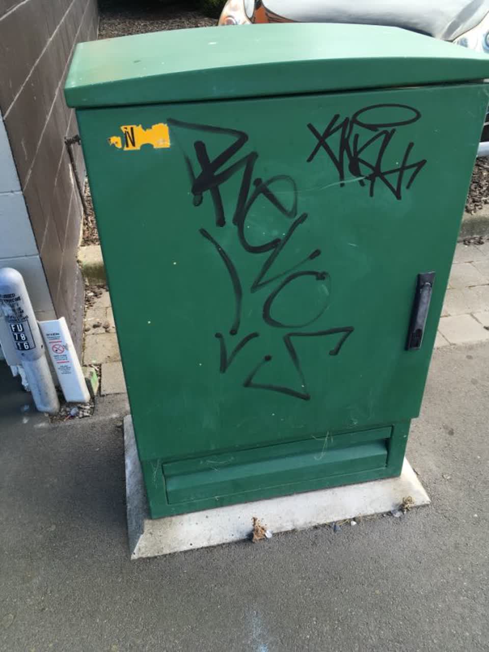 The photograph attached to this graffiti report