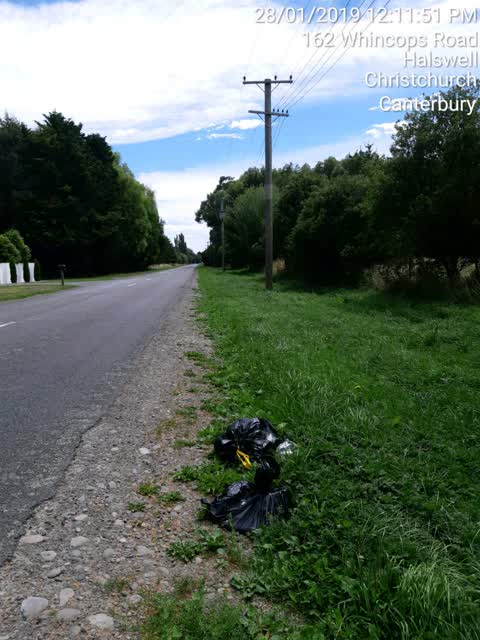 Rubbish/Recycling, a report photo