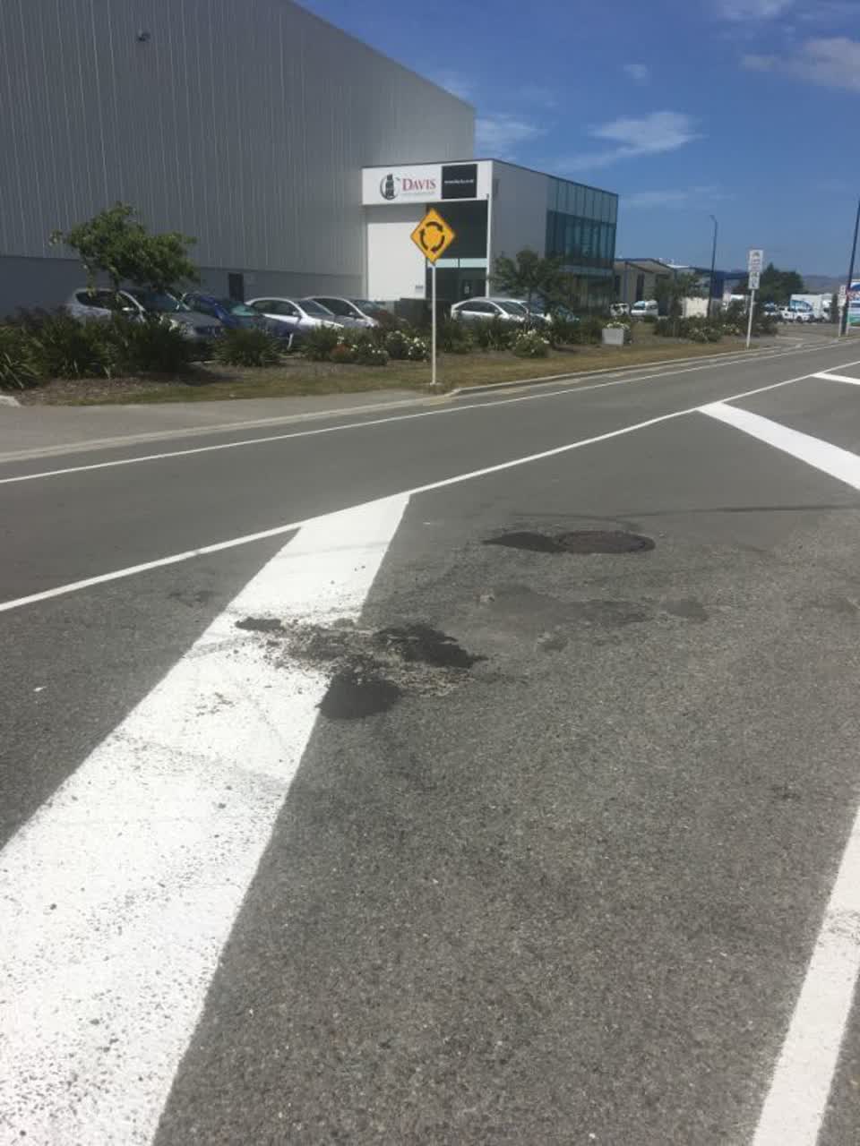 The photograph attached to this roading/streets report