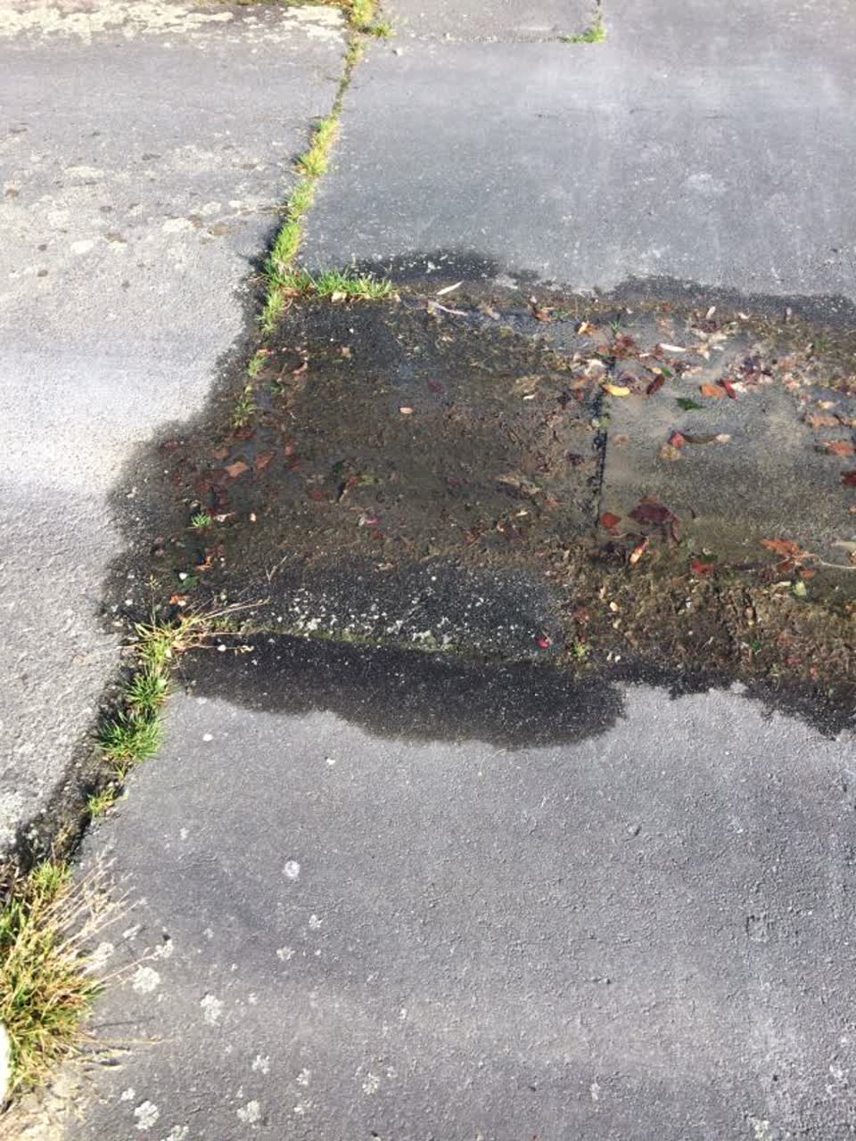 The photograph attached to this water supply report