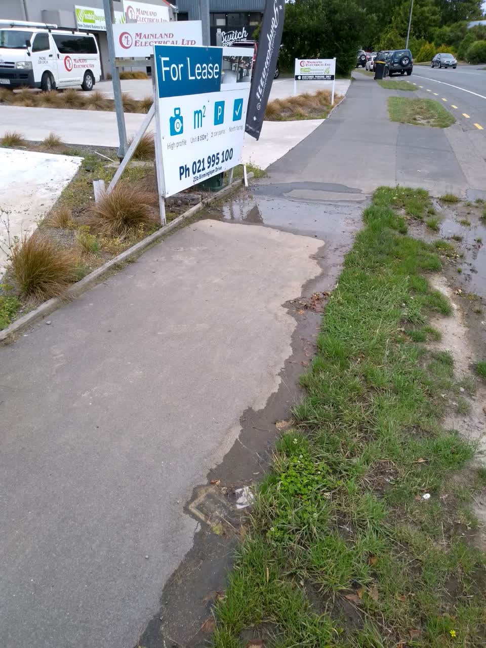 The photograph attached to this water supply report