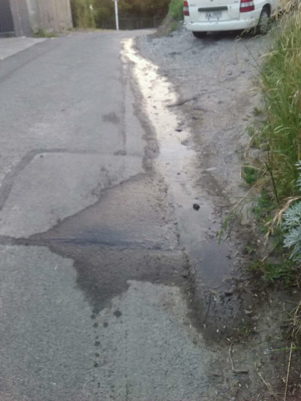 The photograph attached to this water supply report