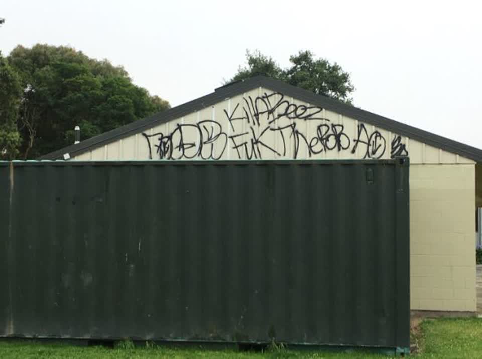 The photograph attached to this graffiti report