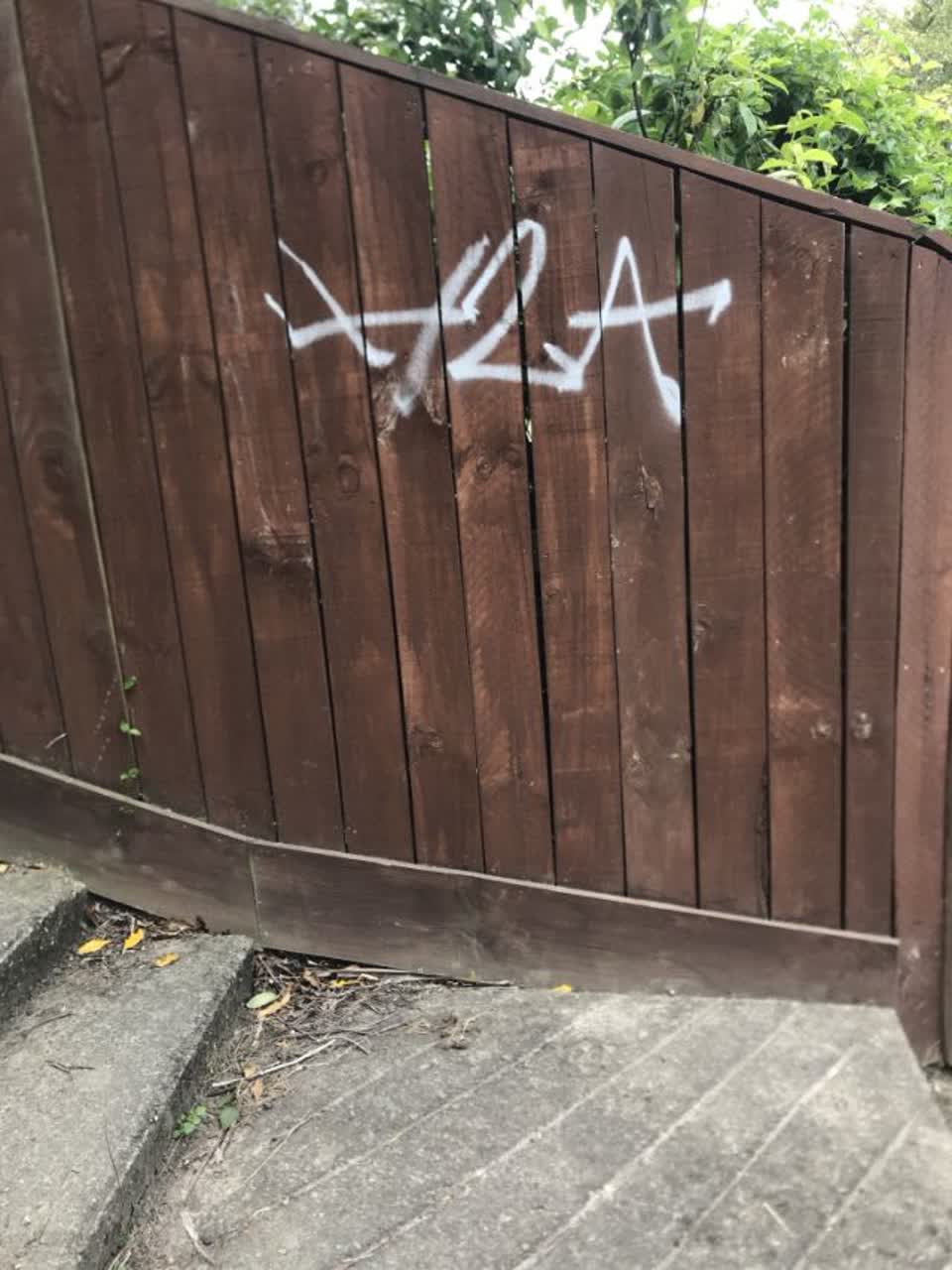 The photograph attached to this graffiti report