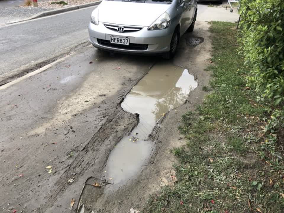 The photograph attached to this water supply report