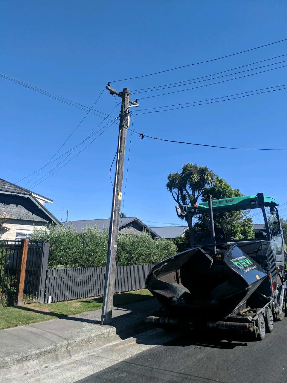 The photograph attached to this roading/streets report