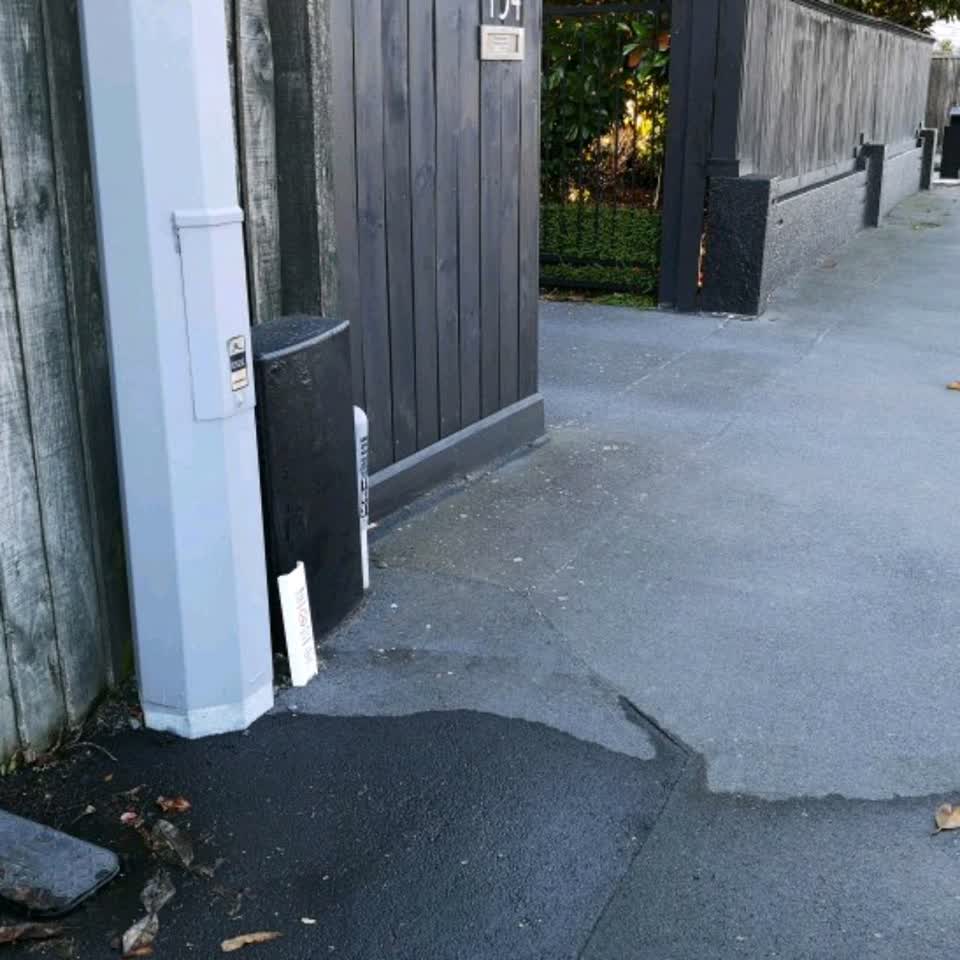 The photograph attached to this water supply report