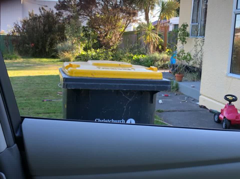 The photograph attached to this rubbish/recycling report