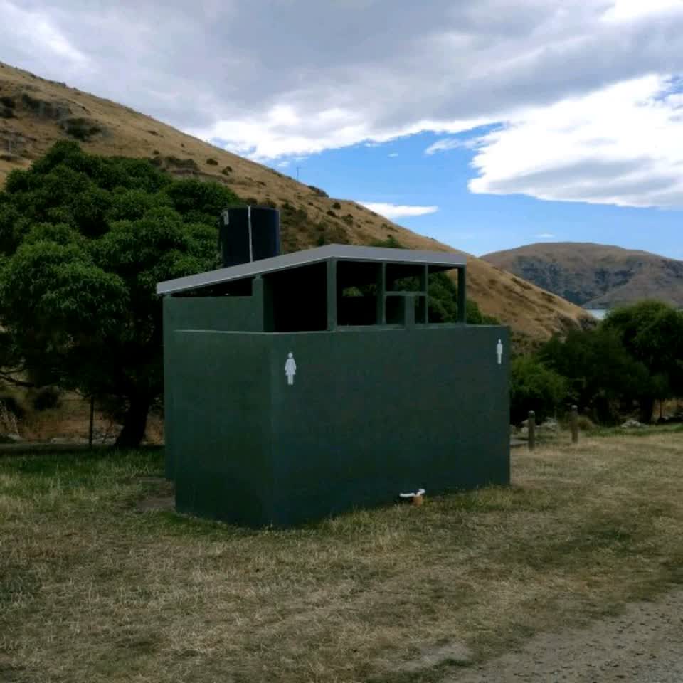 The photograph attached to this water supply report