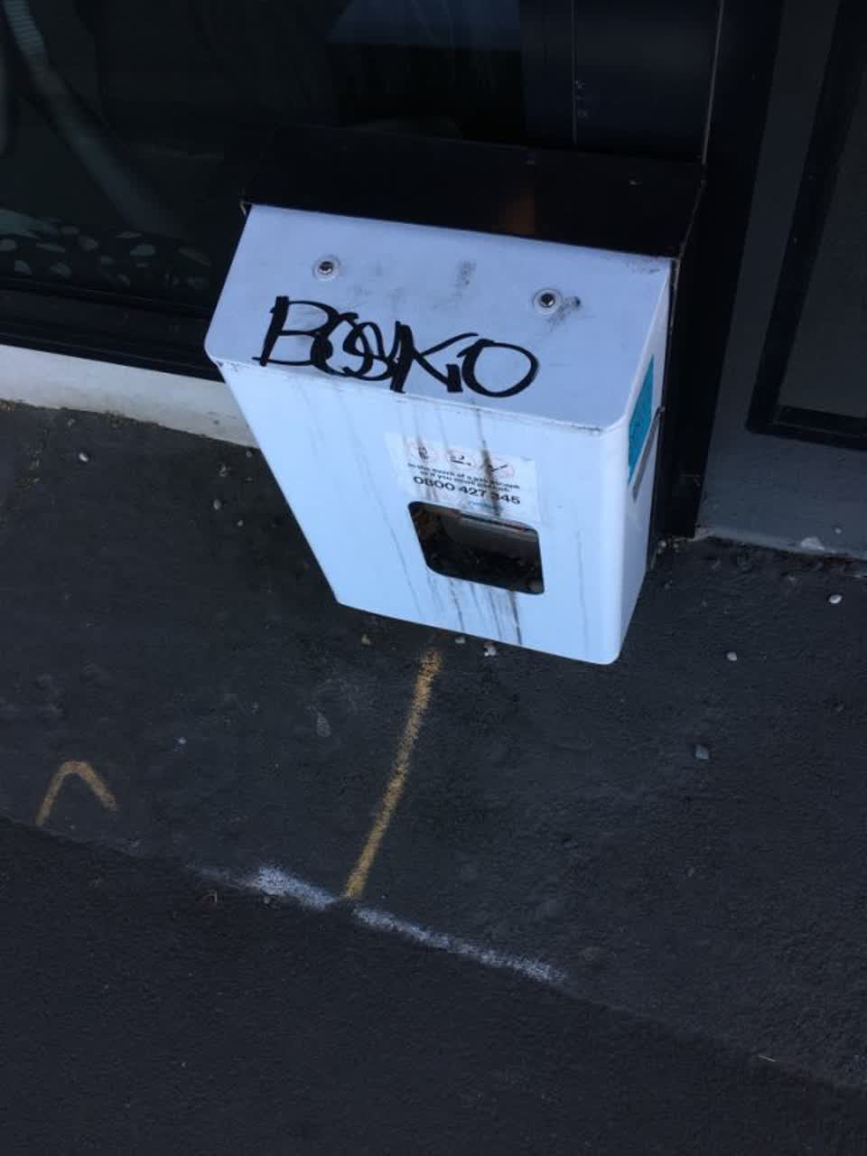 The photograph attached to this graffiti report
