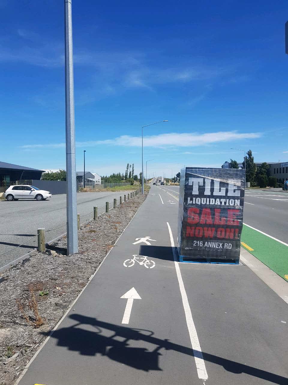 The photograph attached to this roading/streets report