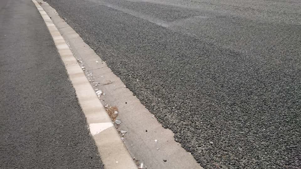 The photograph attached to this roading/streets report