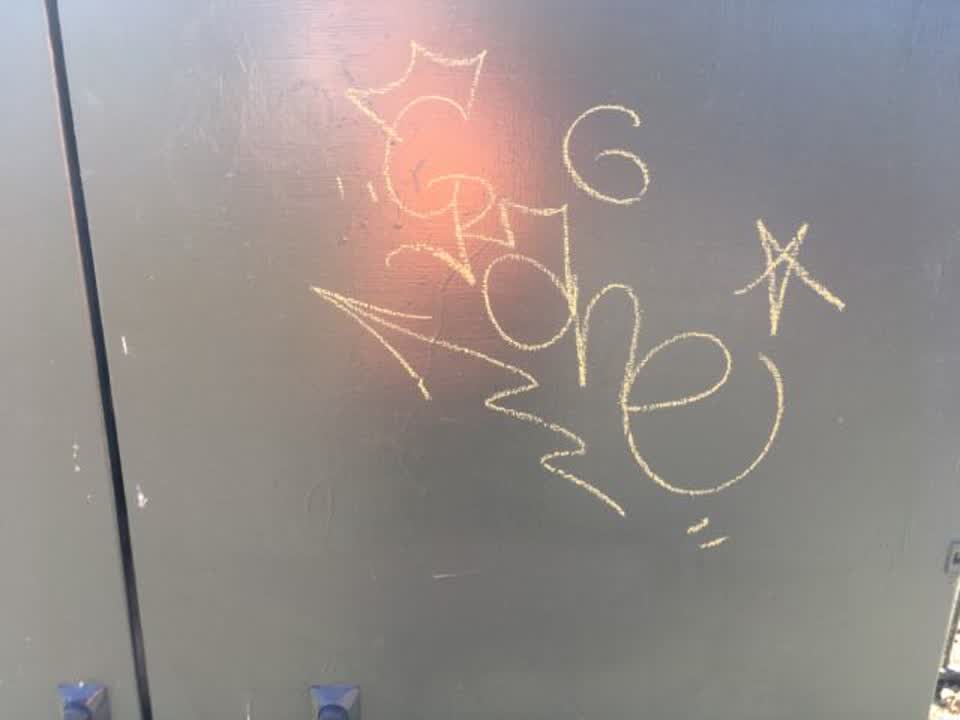 The photograph attached to this graffiti report