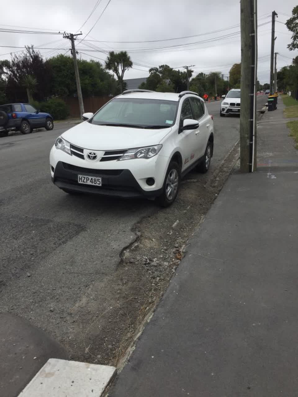 The photograph attached to this roading/streets report
