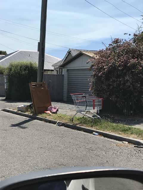 Rubbish/Recycling, a report photo
