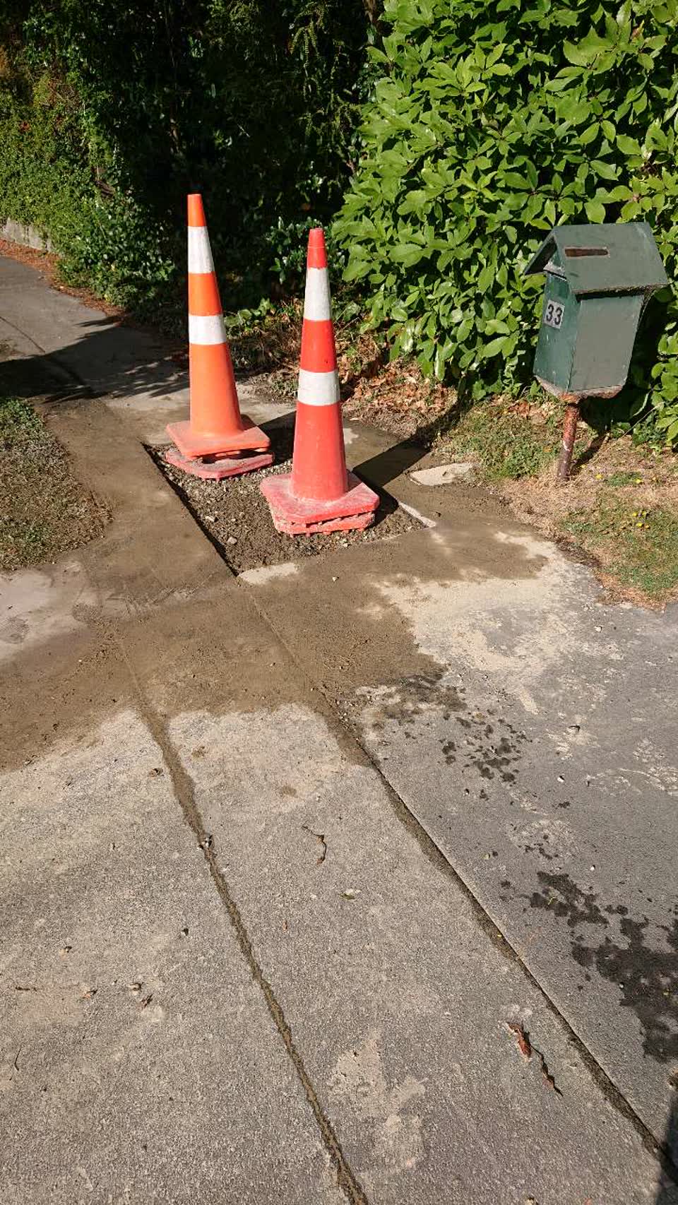 The photograph attached to this water supply report