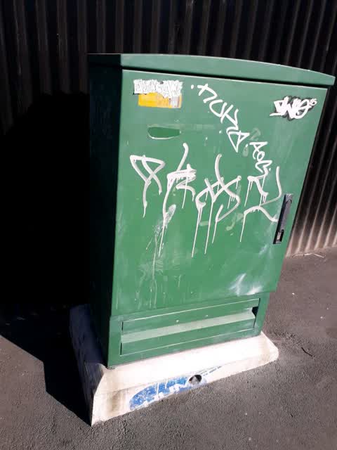 Graffiti, a report photo