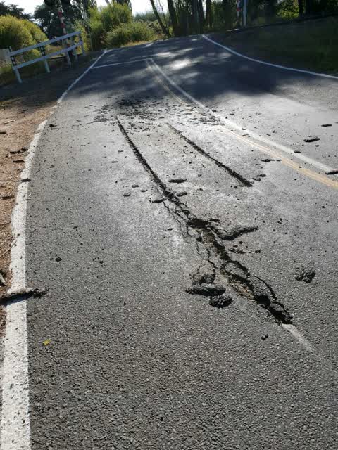 Roading/Streets, a report photo