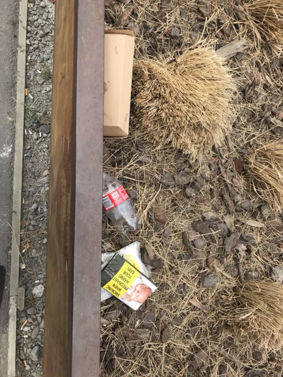The photograph attached to this rubbish/recycling report