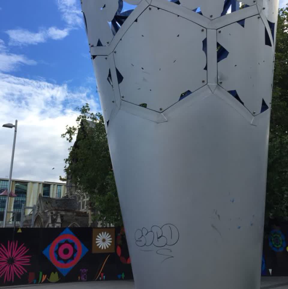 The photograph attached to this graffiti report
