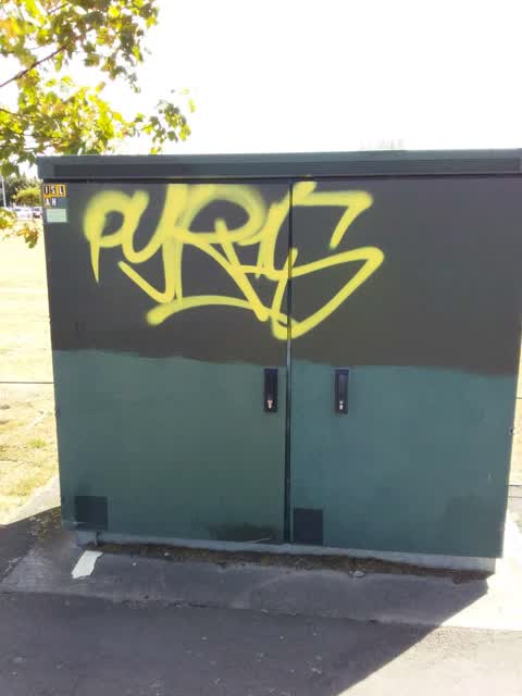 Graffiti, a report photo