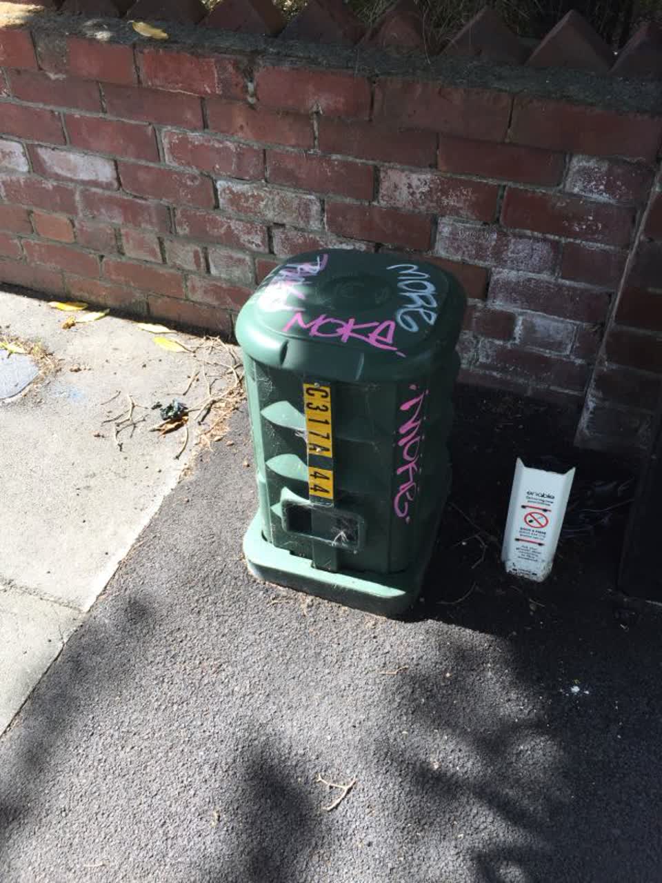 The photograph attached to this graffiti report
