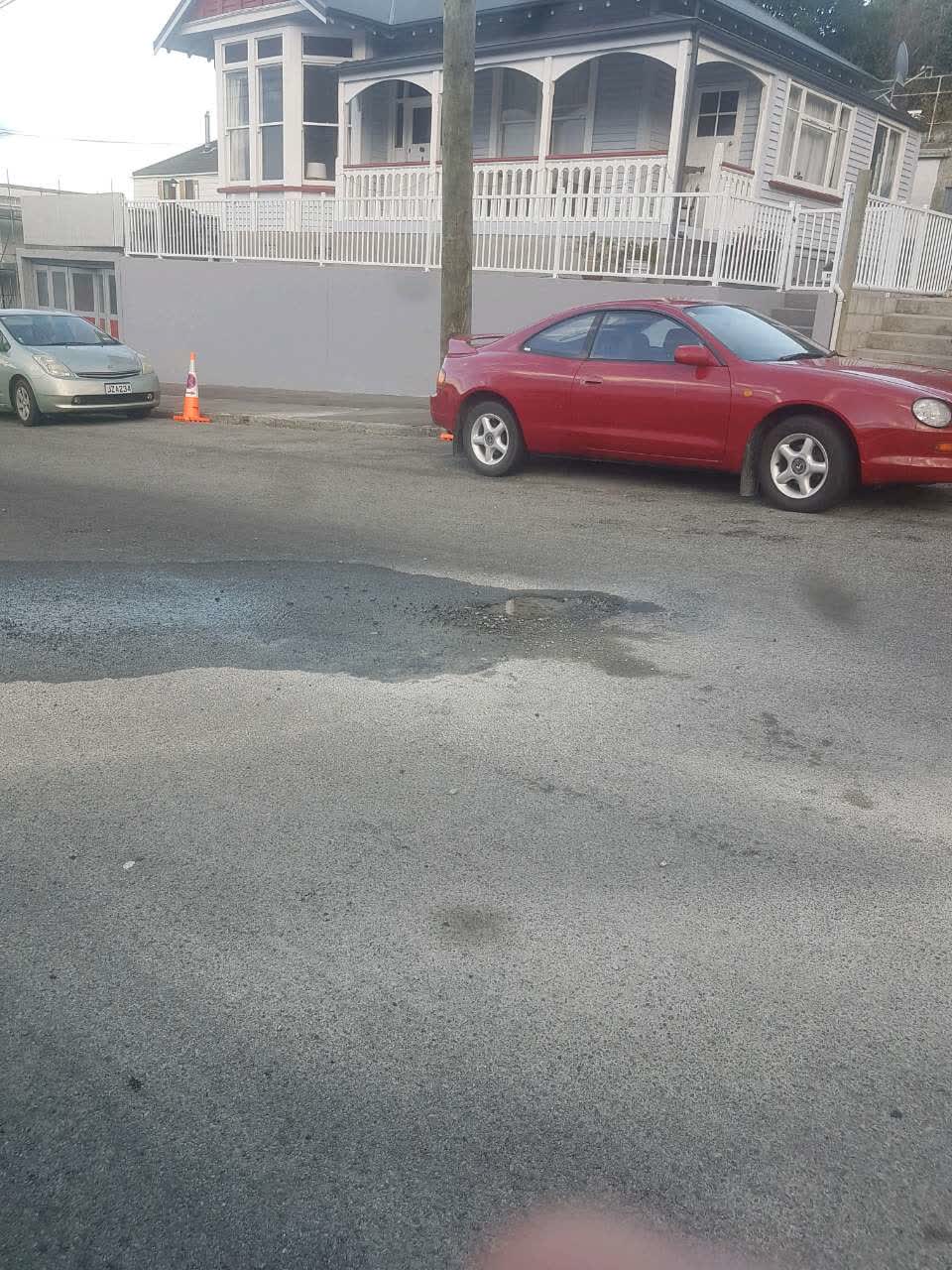 The photograph attached to this roading/streets report