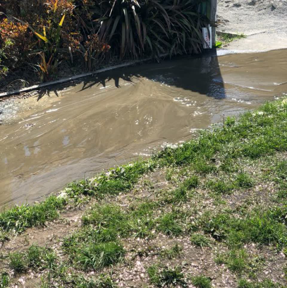 The photograph attached to this water supply report