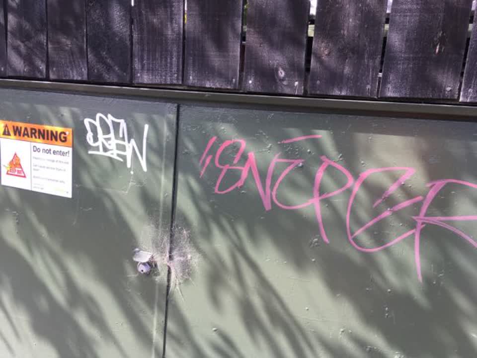 The photograph attached to this graffiti report