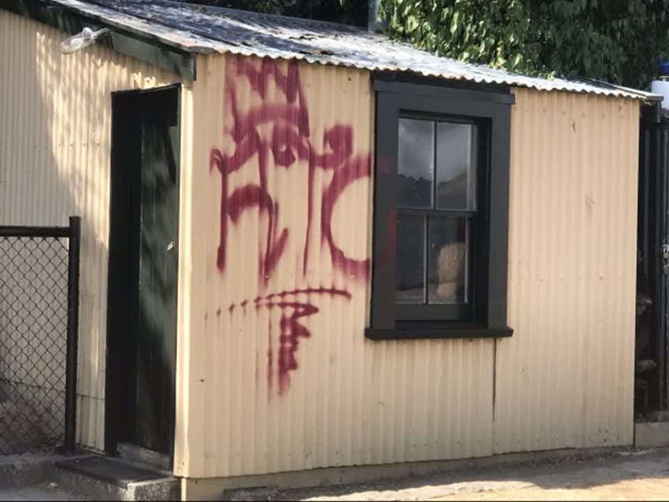 The photograph attached to this graffiti report