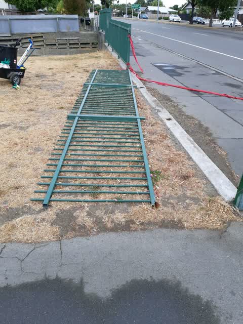 Roading/Streets, a report photo
