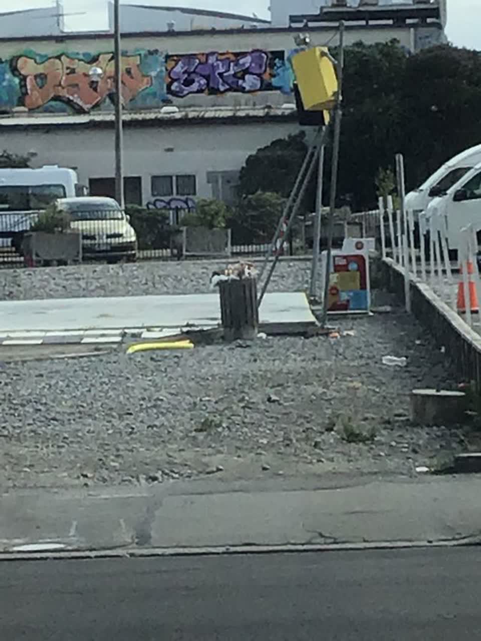 The photograph attached to this rubbish/recycling report