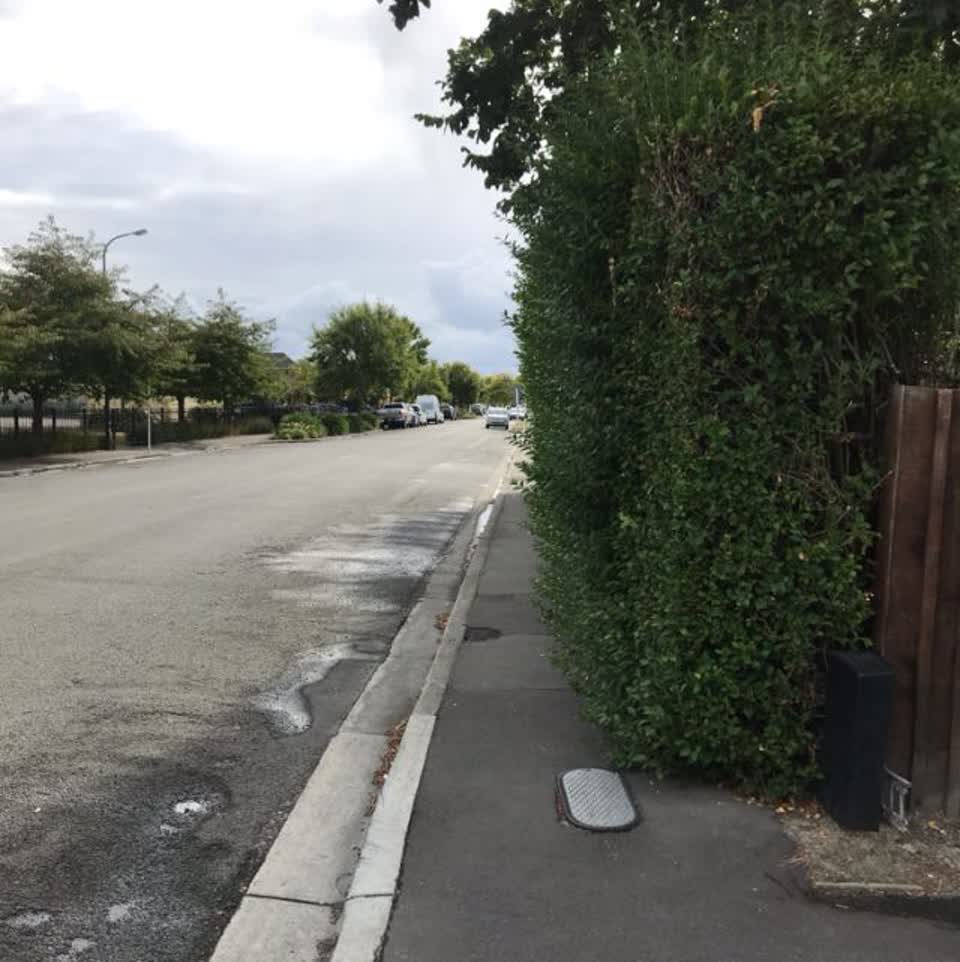 The photograph attached to this roading/streets report