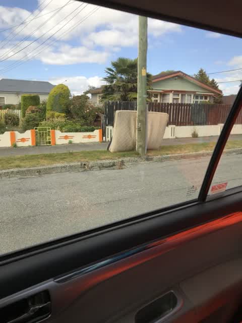 Rubbish/Recycling, a report photo