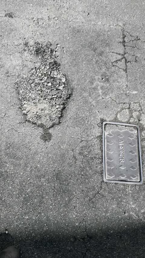 Roading/Streets, a report photo