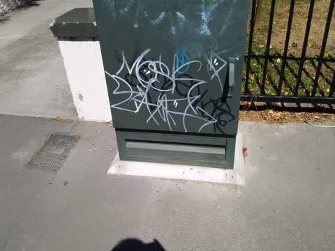 Graffiti, a report photo