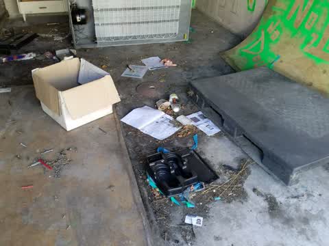 Rubbish/Recycling, a report photo