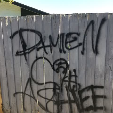 Graffiti, a report photo