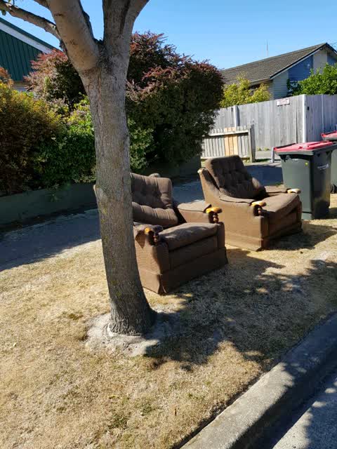 Rubbish/Recycling, a report photo