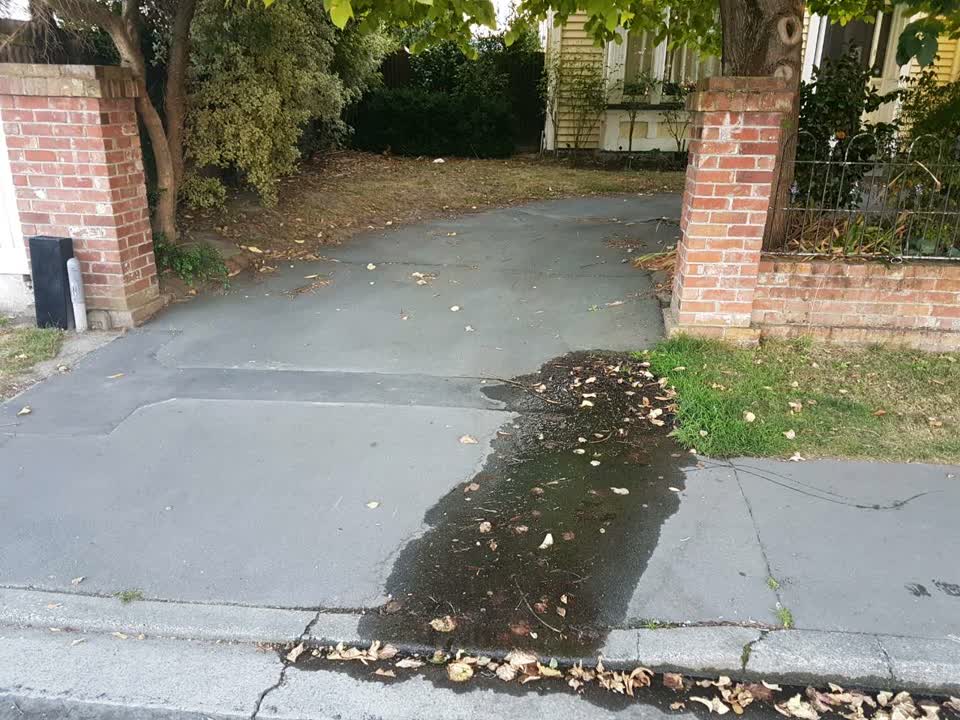 The photograph attached to this water supply report
