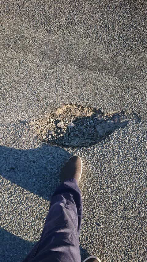 Roading/Streets, a report photo