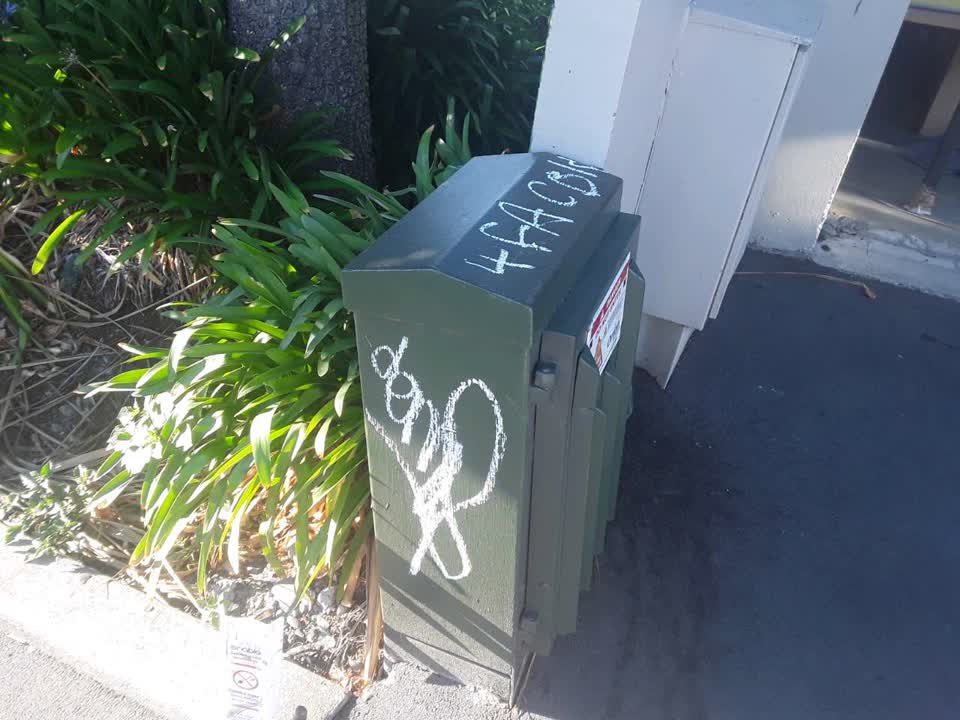 The photograph attached to this graffiti report