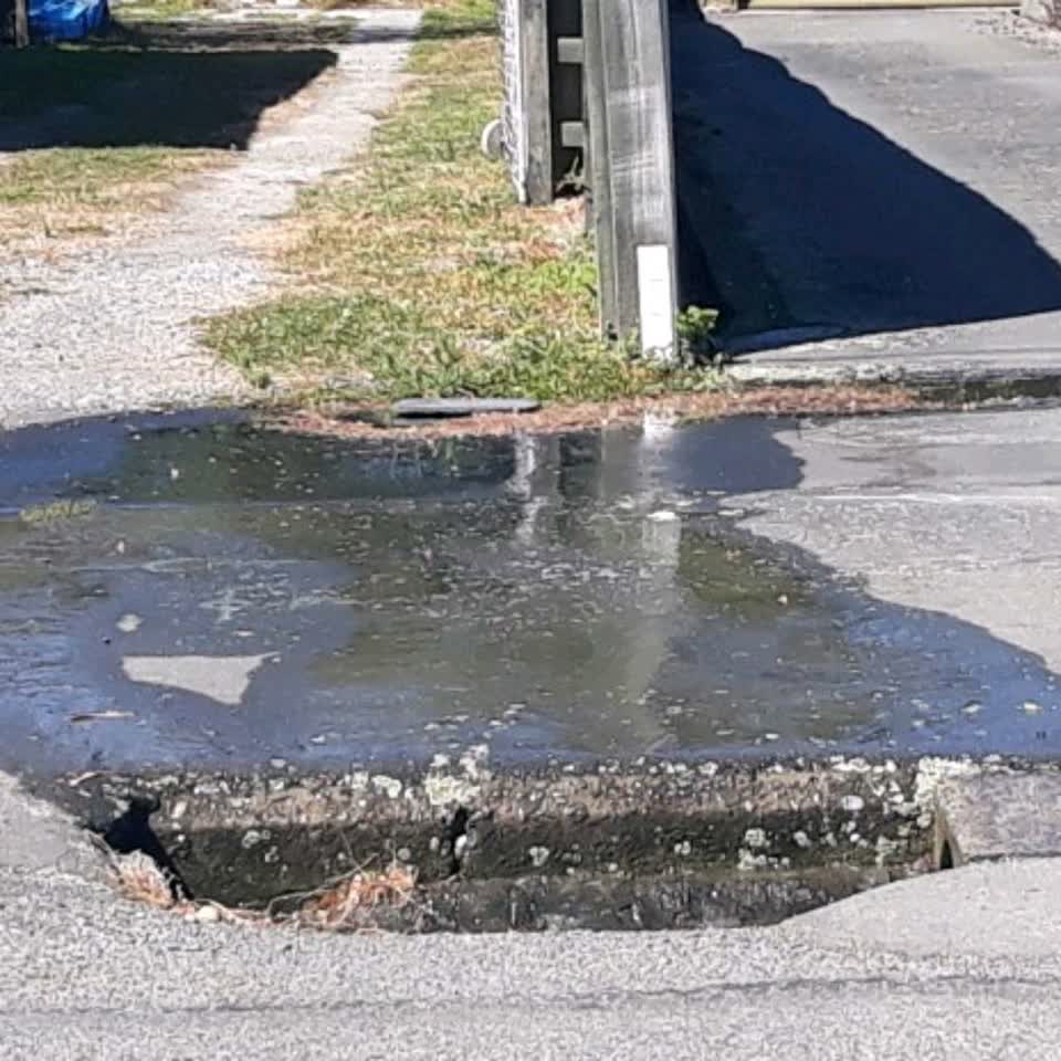 The photograph attached to this water supply report