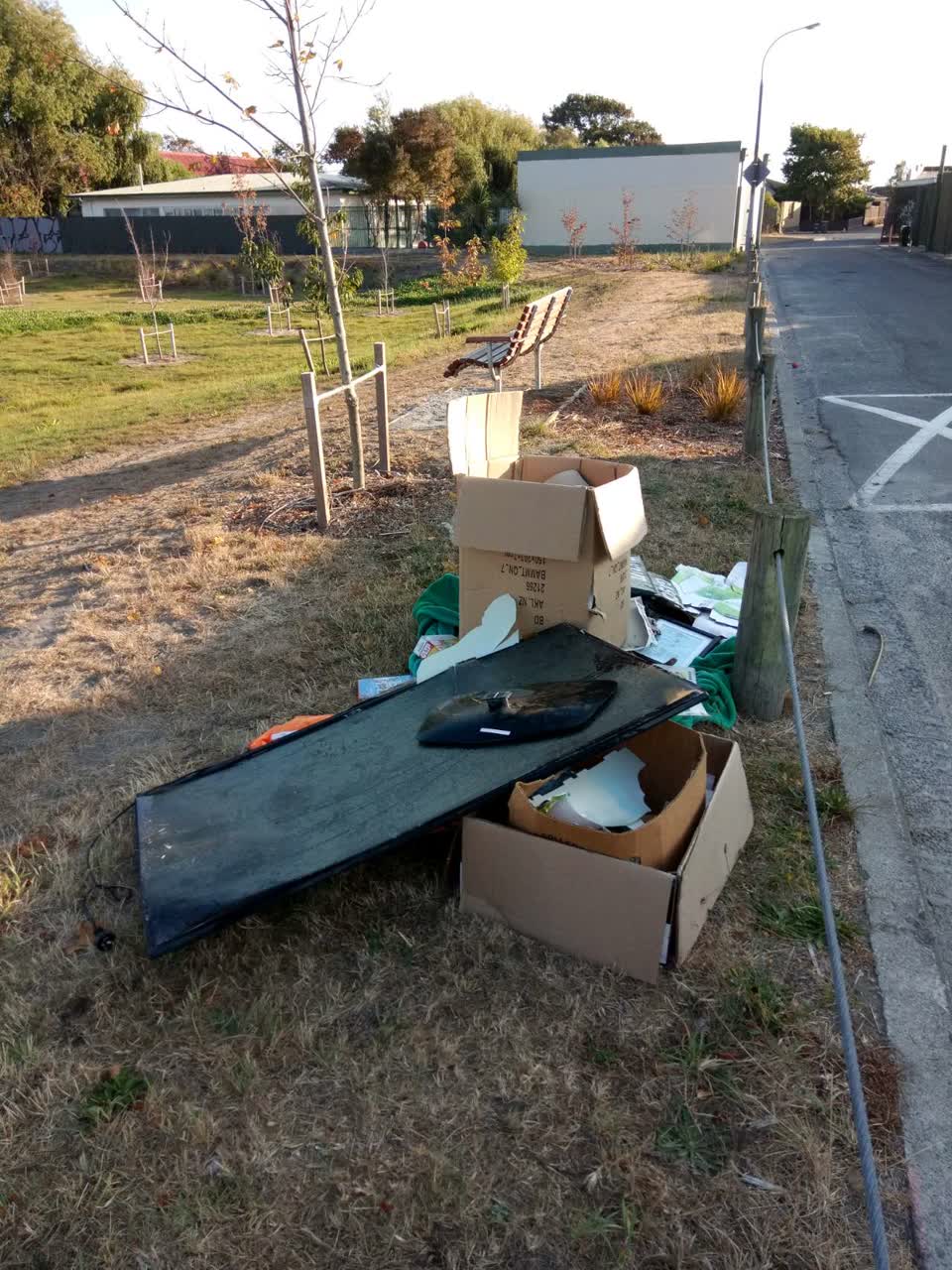 The photograph attached to this rubbish/recycling report