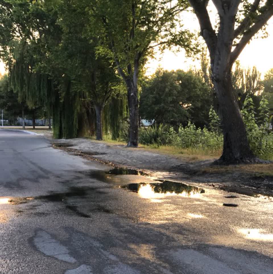 The photograph attached to this water supply report